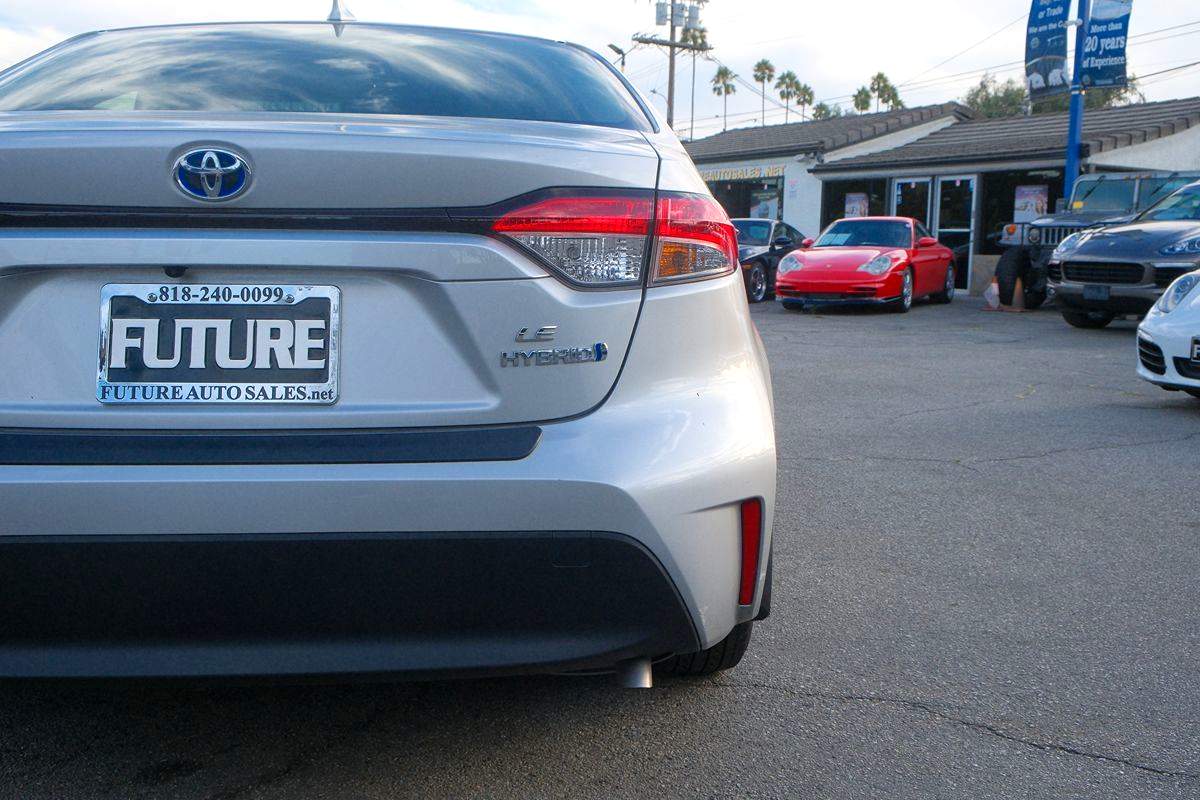 2023 Toyota Corolla Hybrid LE photo 34