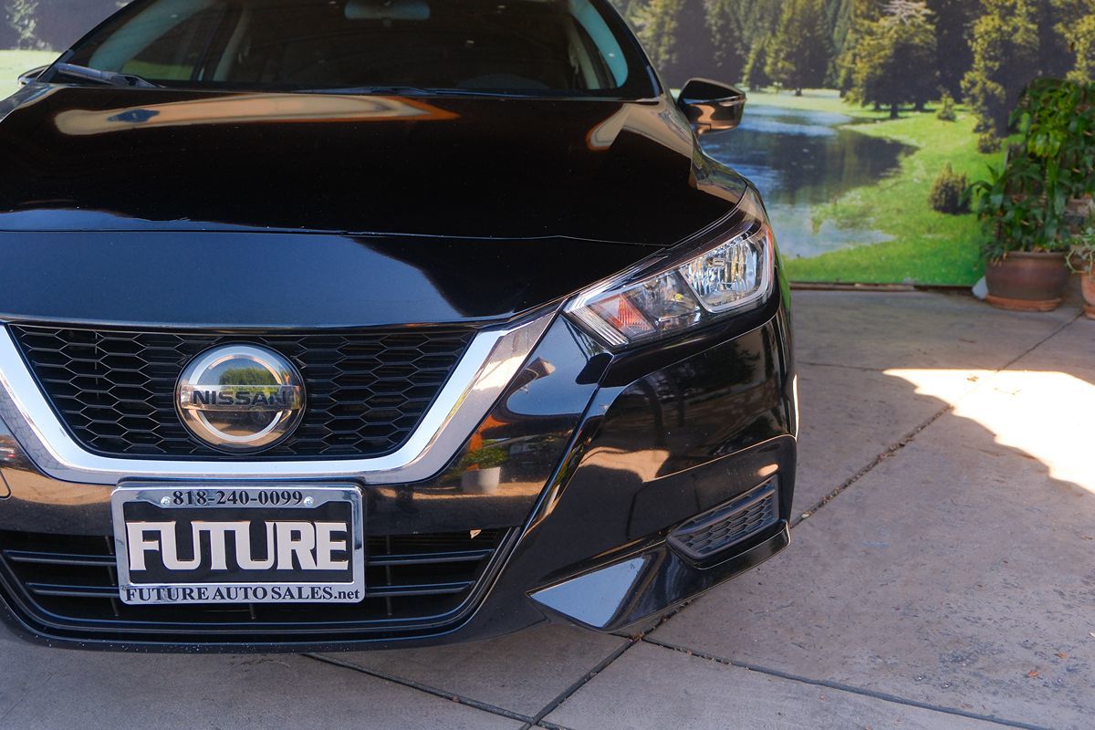 2021 Nissan Versa SV photo 38