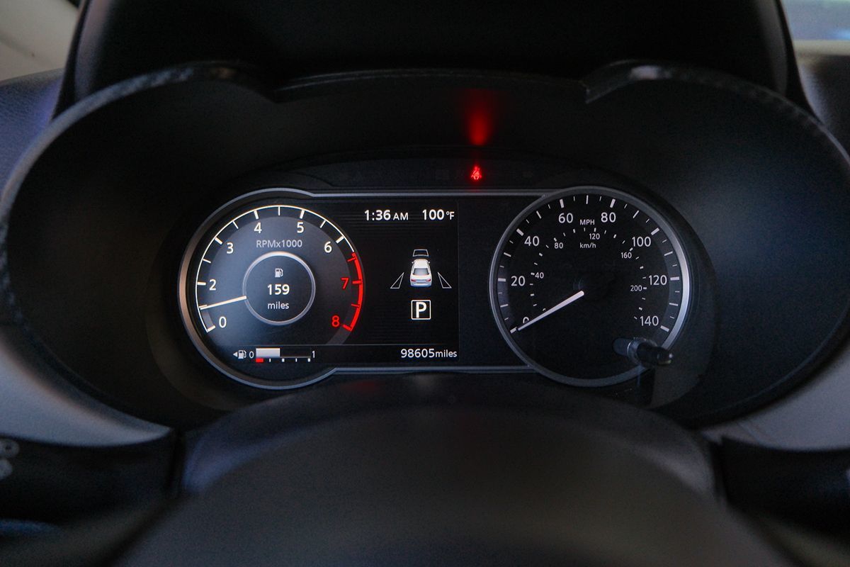 2021 Nissan Versa SV photo 16