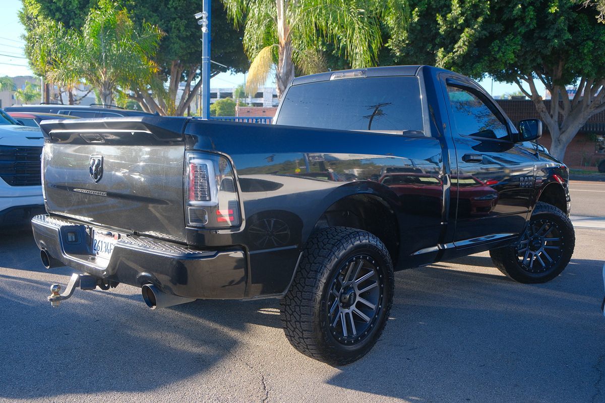 2016 Ram 1500 Express photo 6