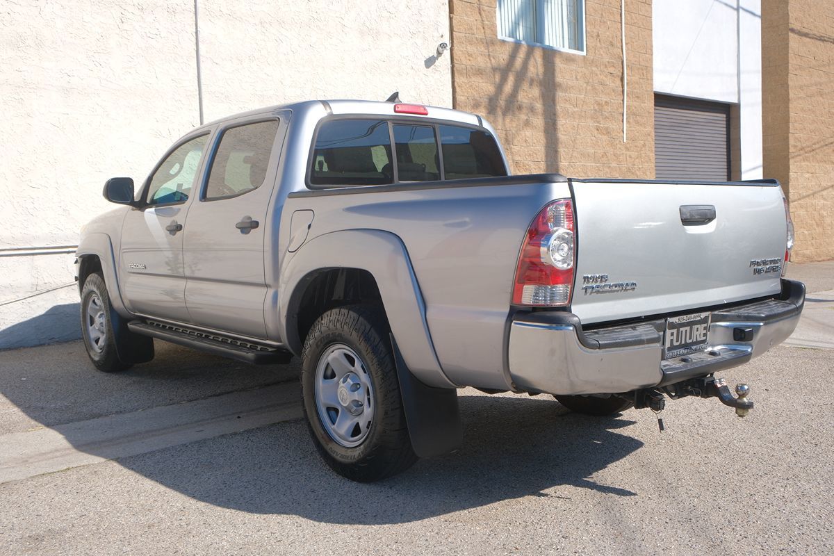 2015 Toyota Tacoma SR5 photo 4