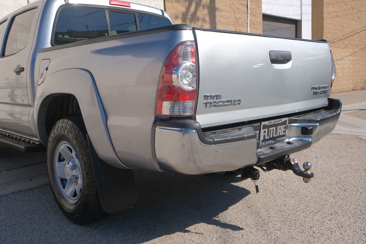2015 Toyota Tacoma SR5 photo 40