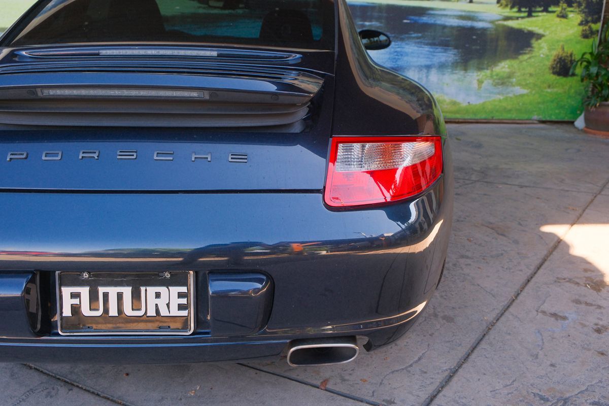 2005 Porsche 911 4S photo 38
