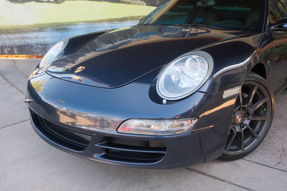 2005 Porsche 911 4S photo 8