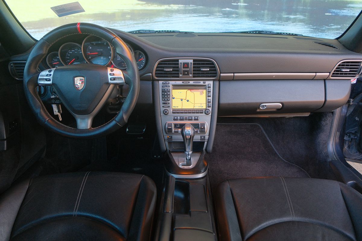 2005 Porsche 911 4S photo 20