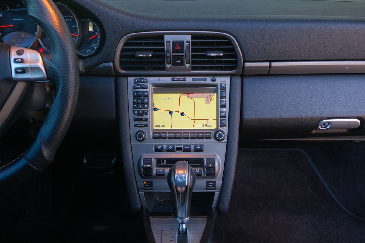 2005 Porsche 911 4S photo 21