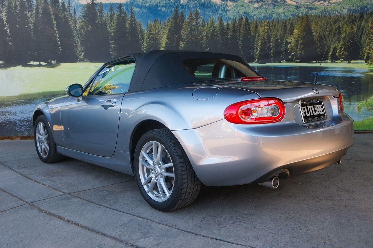 2011 Mazda MX-5 Miata Miata Sport photo 4