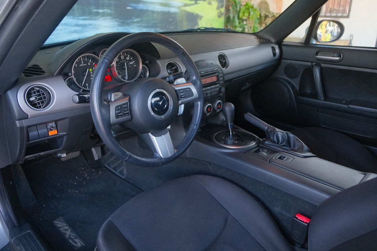 2011 Mazda MX-5 Miata Miata Sport photo 12
