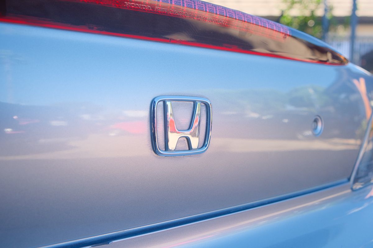 2000 Honda S2000 photo 35