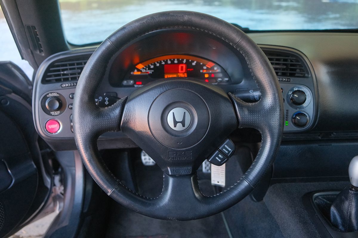 2000 Honda S2000 photo 16