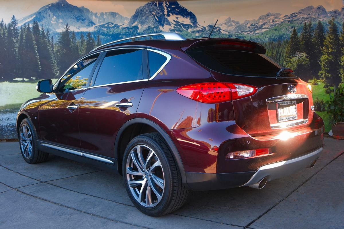 2017 Infiniti QX50 photo 7