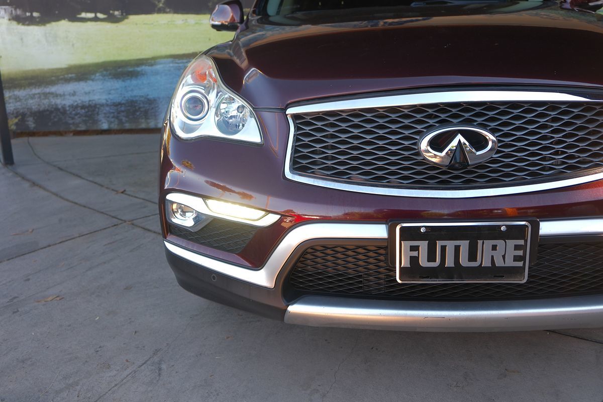 2017 Infiniti QX50 photo 35