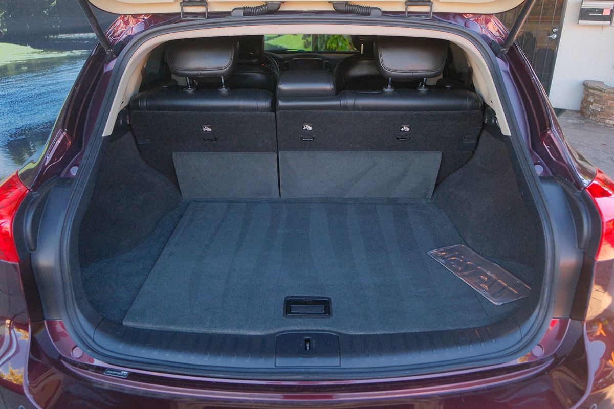 2017 Infiniti QX50 photo 38