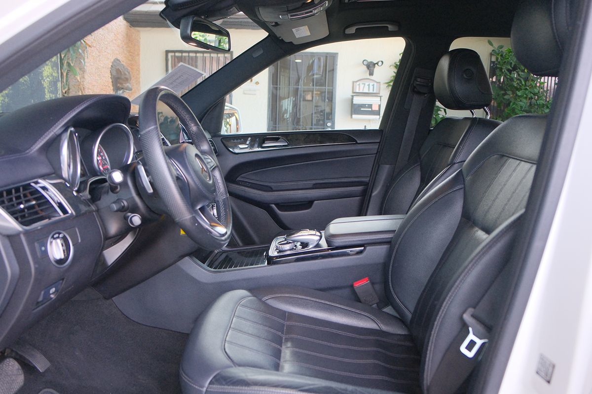 2017 Mercedes Benz GLS 450 4MATIC photo 13