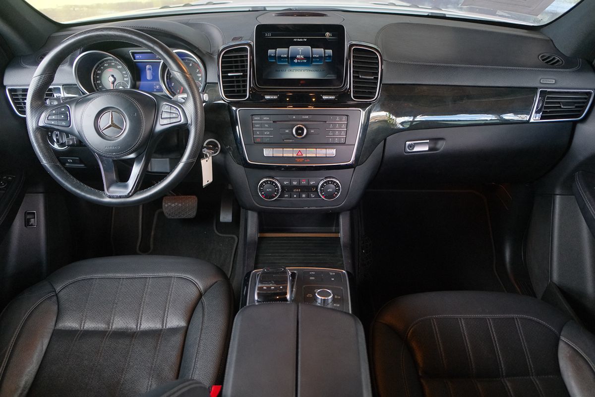 2017 Mercedes Benz GLS 450 4MATIC photo 20