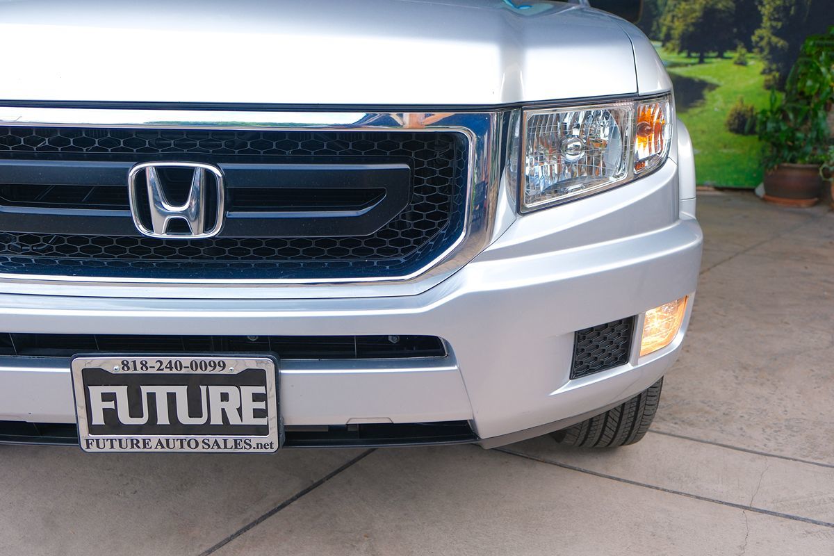 2010 Honda Ridgeline RT photo 36