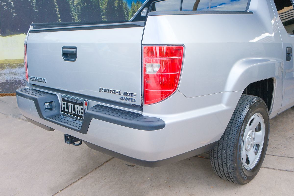 2010 Honda Ridgeline RT photo 28