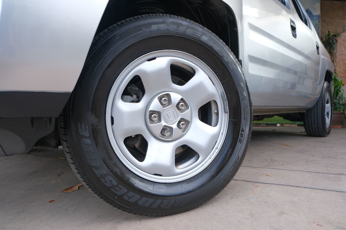 2010 Honda Ridgeline RT photo 37