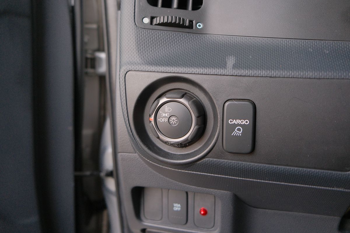 2010 Honda Ridgeline RT photo 10