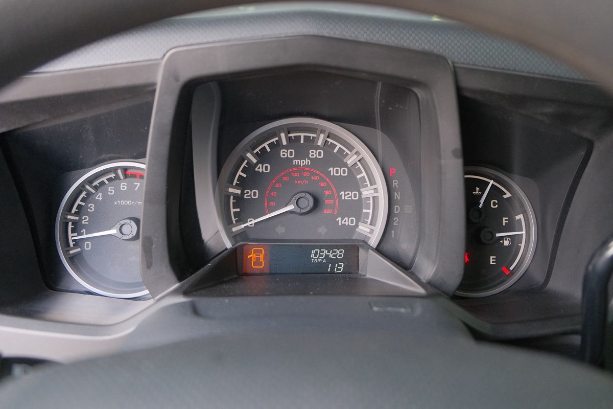 2010 Honda Ridgeline RT photo 13