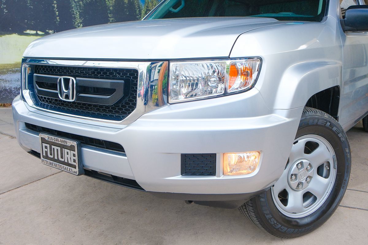 2010 Honda Ridgeline RT photo 7
