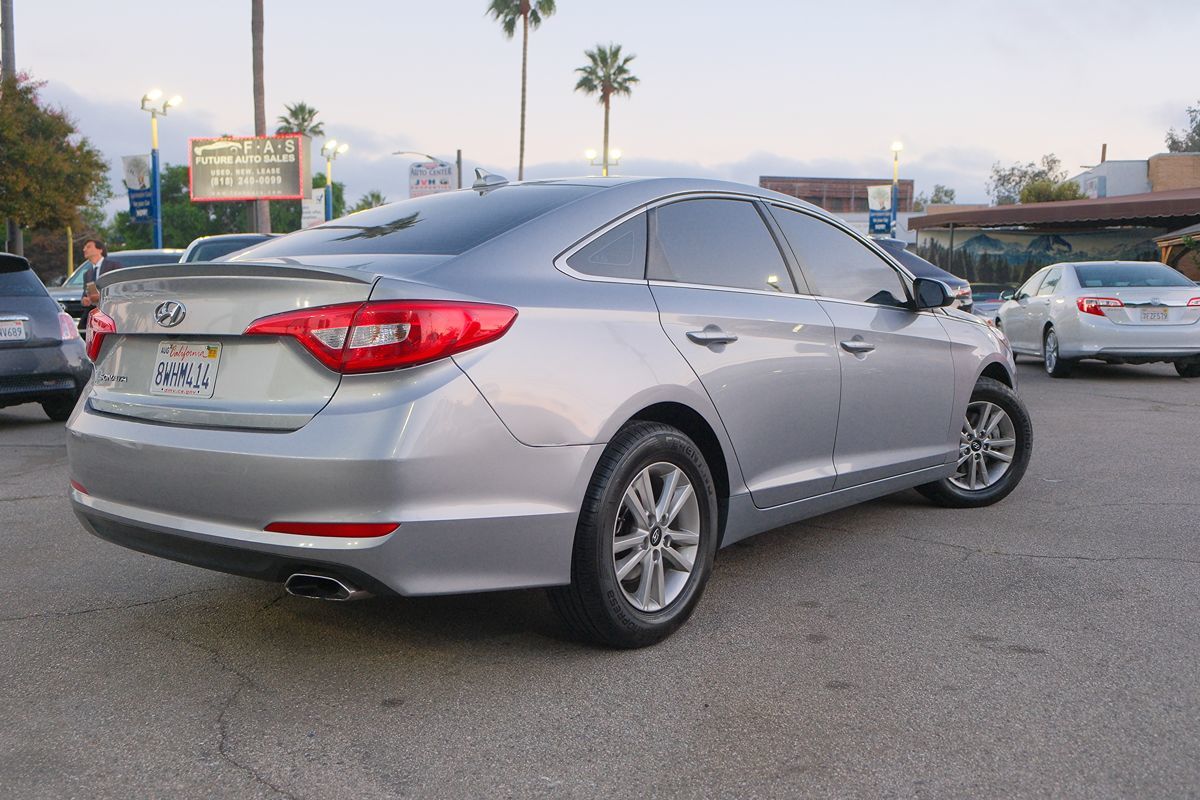 2017 Hyundai Sonata SE Eco photo 5