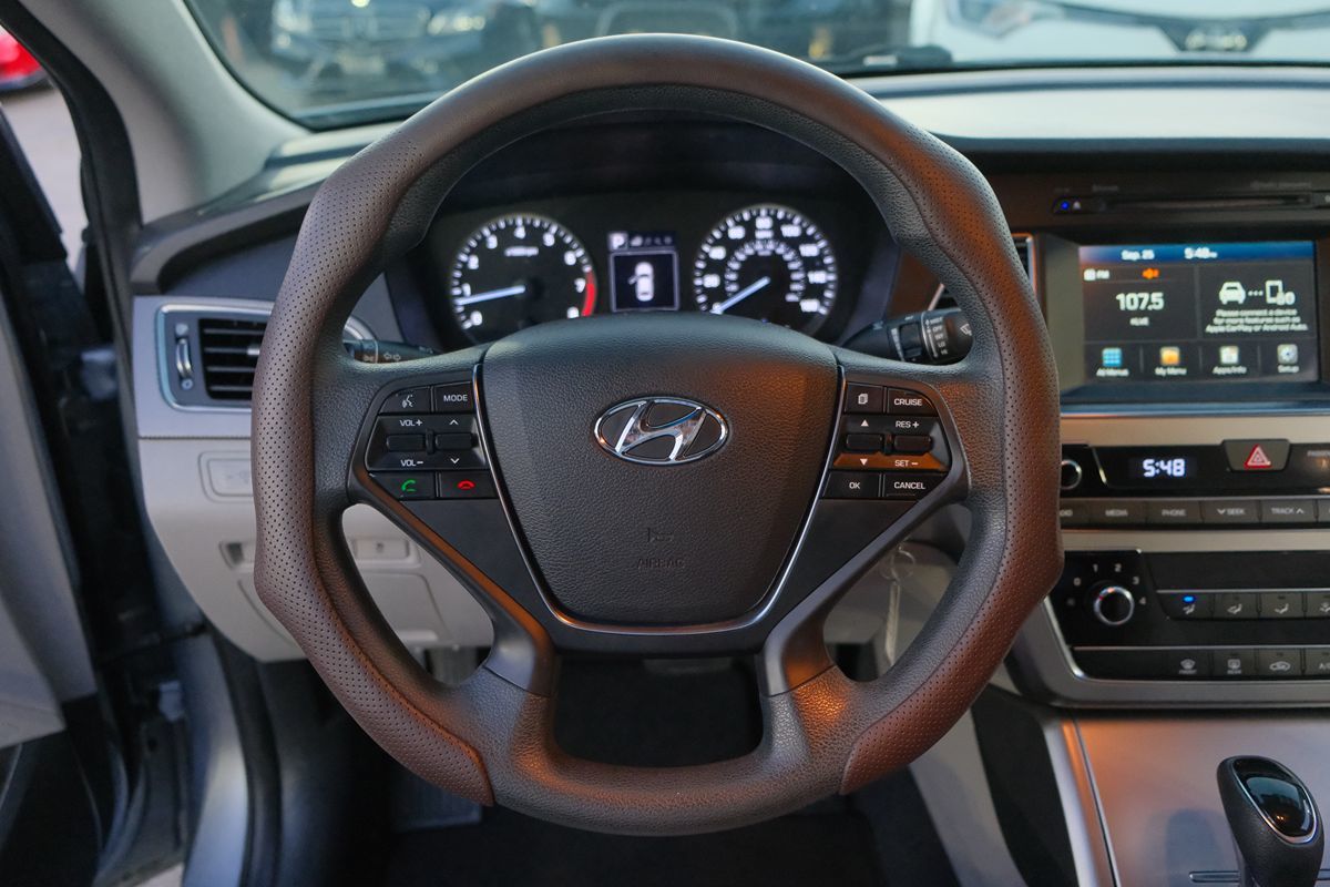 2017 Hyundai Sonata SE Eco photo 10