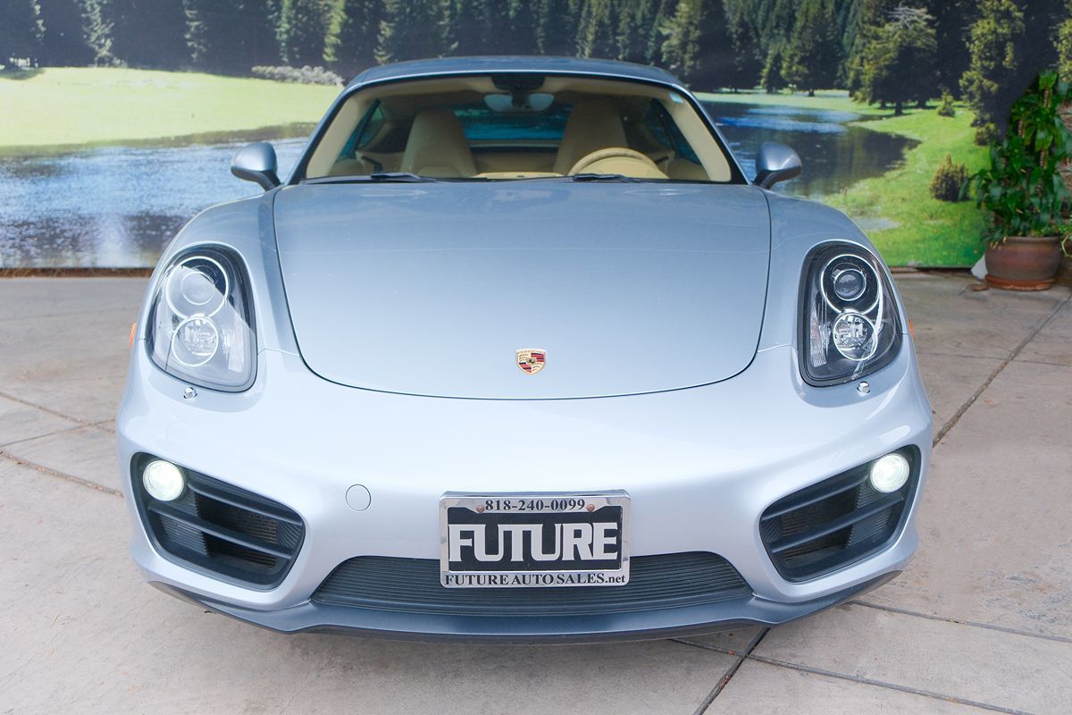 2015 Porsche Cayman photo 2