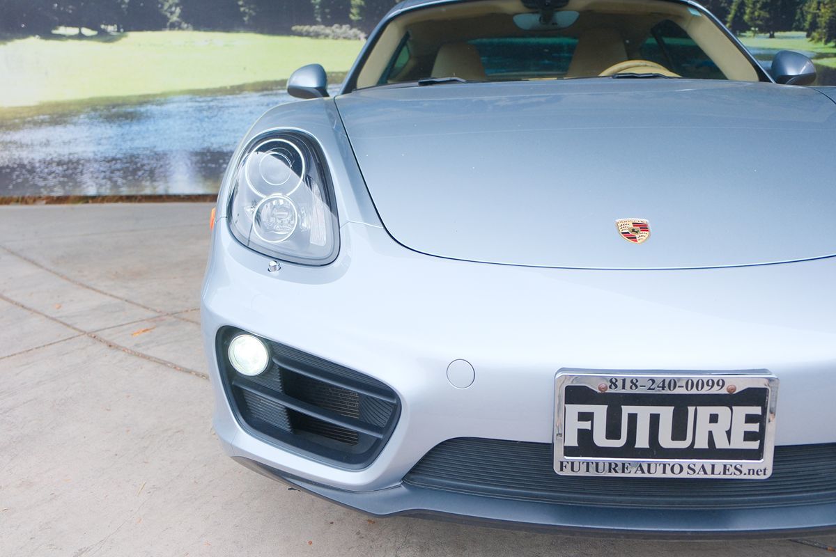 2015 Porsche Cayman photo 32