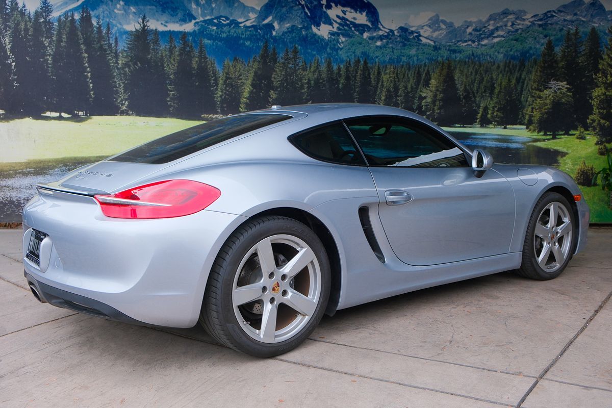 2015 Porsche Cayman photo 6