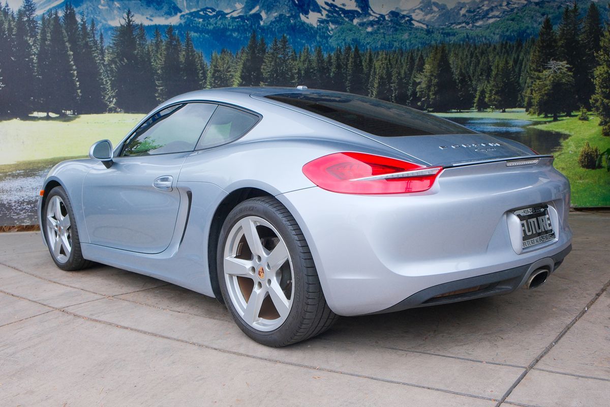 2015 Porsche Cayman photo 4