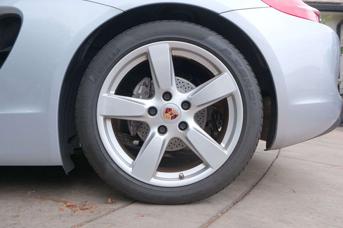 2015 Porsche Cayman photo 30