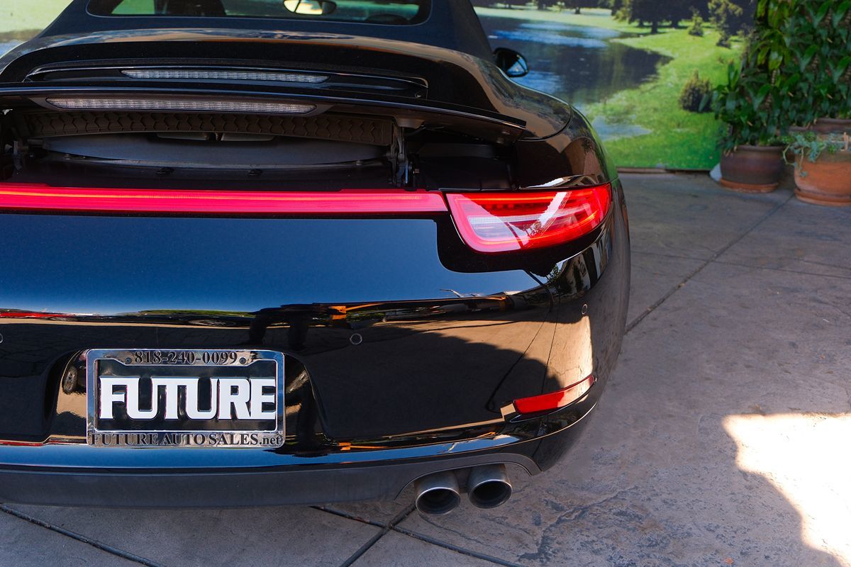 2014 Porsche 911 4S photo 35