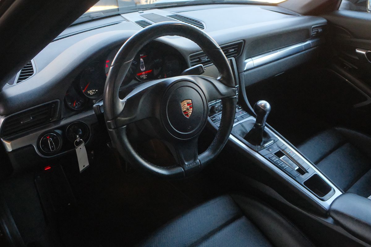 2014 Porsche 911 4S photo 39