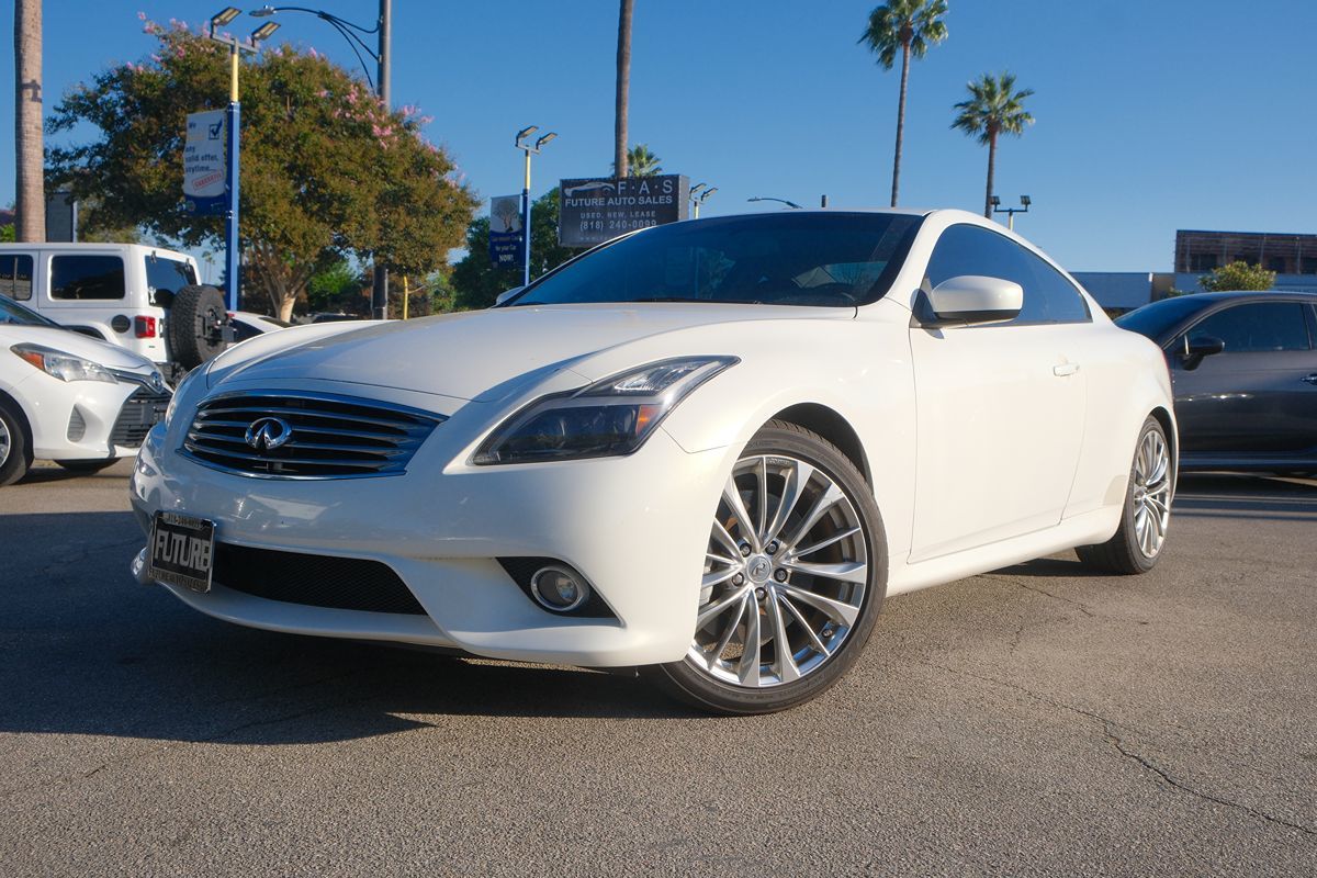 2013 INFINITI G37 Coupe Sport 6MT