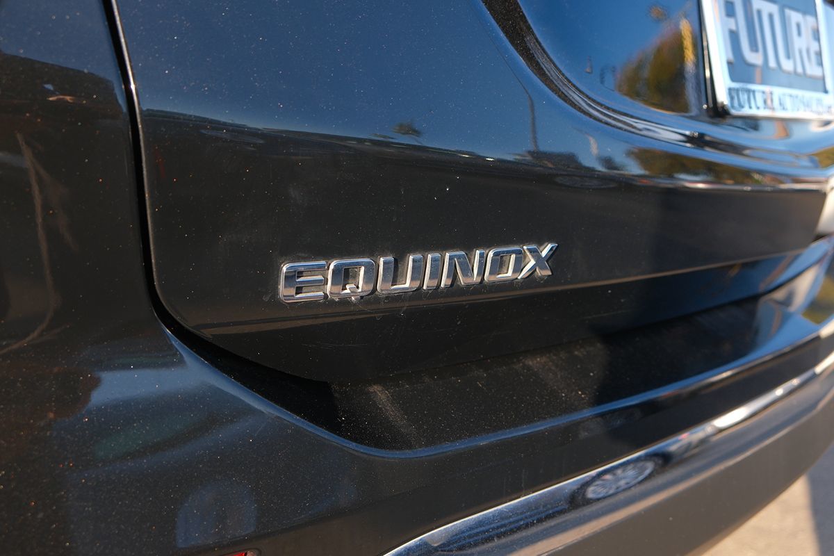 2020 Chevrolet Equinox LT photo 37
