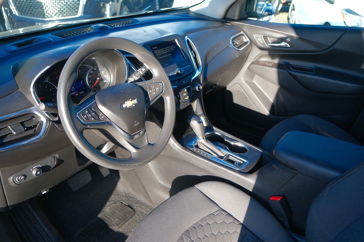 2020 Chevrolet Equinox LT photo 9