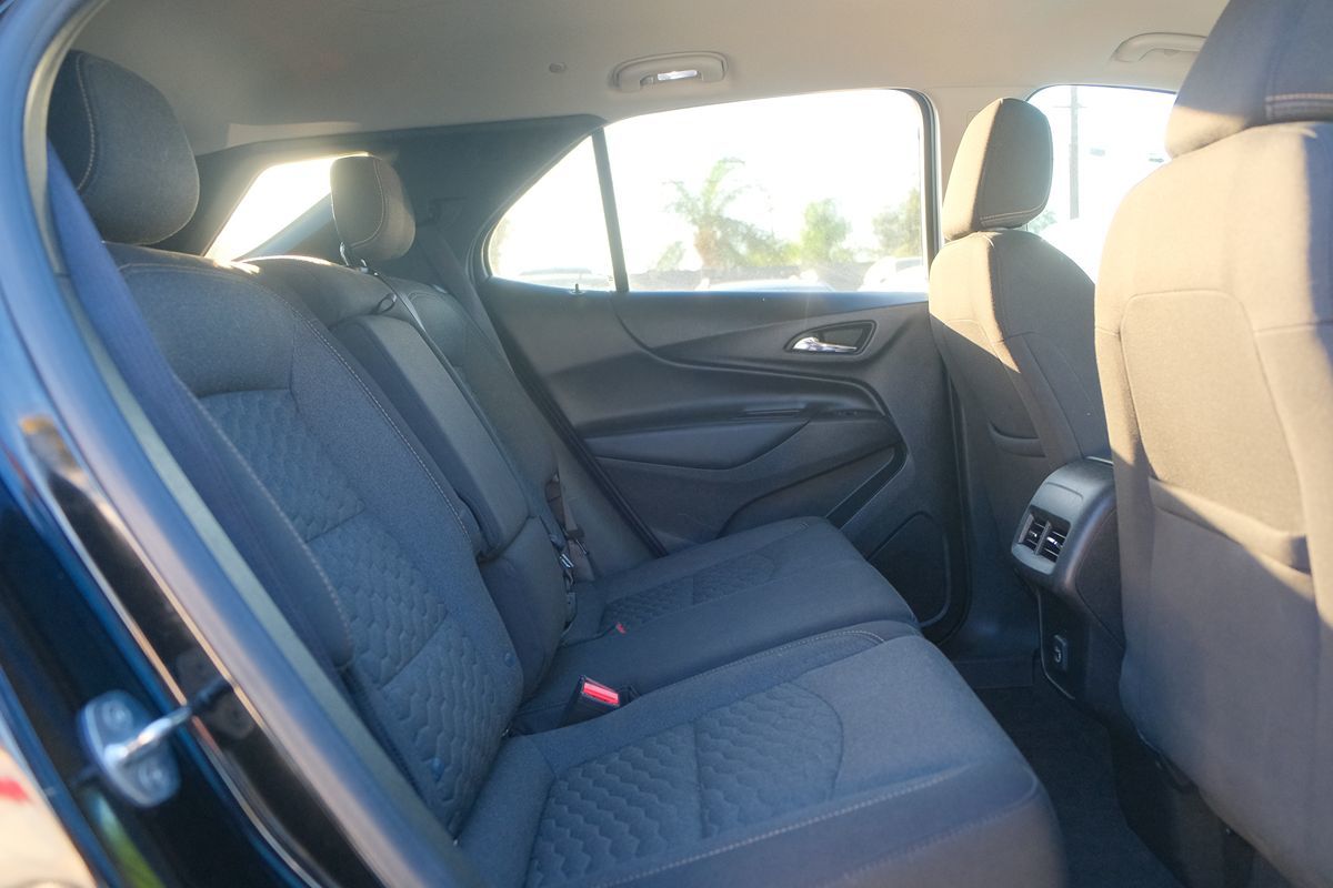 2020 Chevrolet Equinox LT photo 26