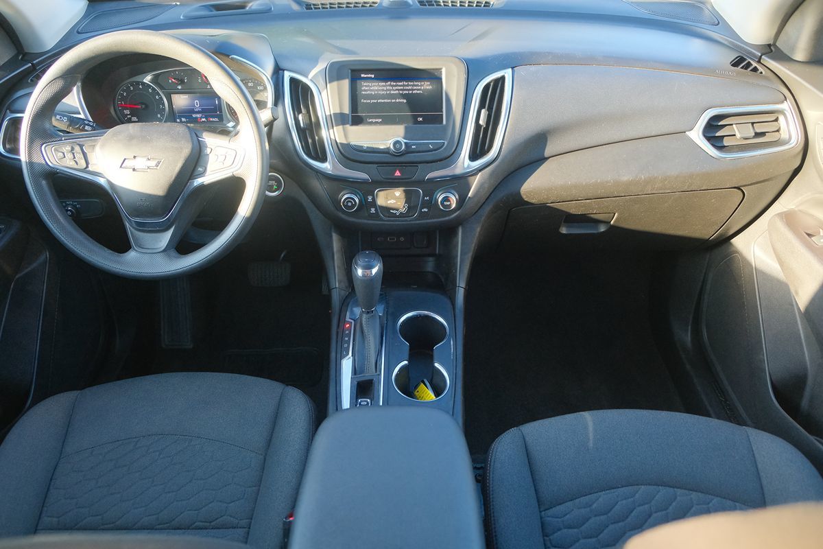 2020 Chevrolet Equinox LT photo 14