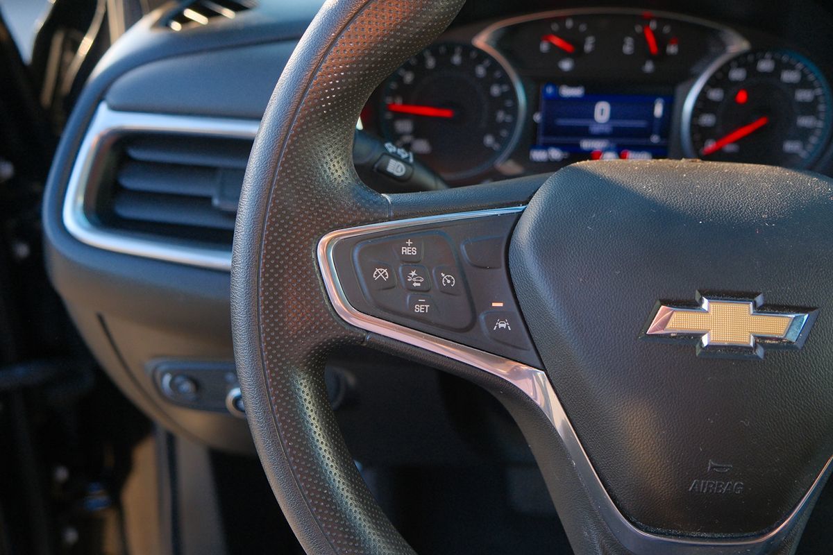 2020 Chevrolet Equinox LT photo 12