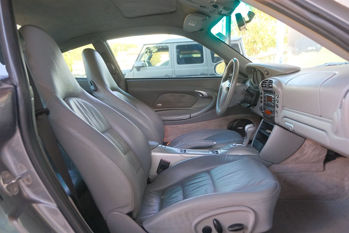 2002 Porsche 911 photo 26