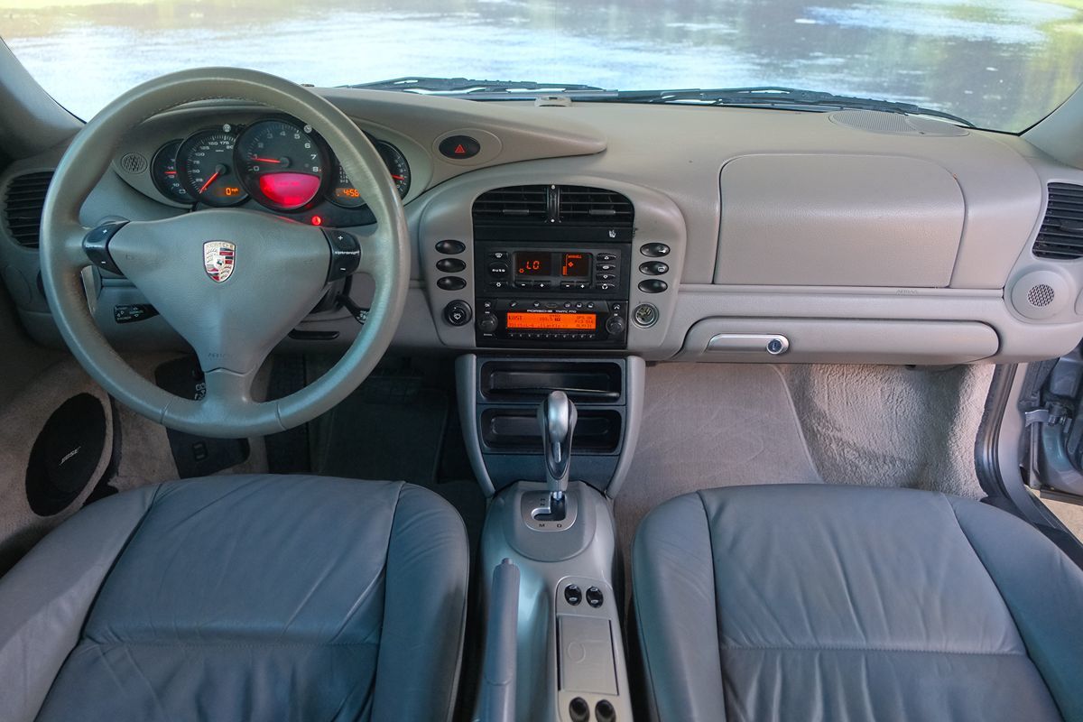 2002 Porsche 911 photo 18