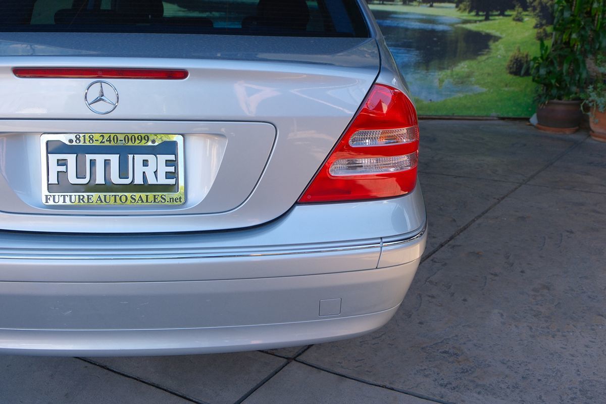 2002 Mercedes Benz C 320 photo 32