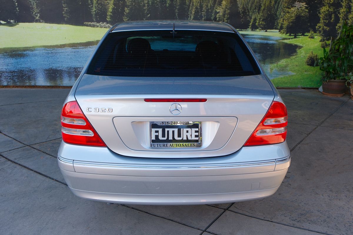 2002 Mercedes Benz C 320 photo 4