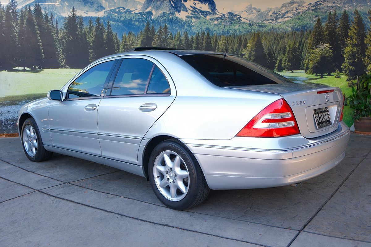 2002 Mercedes Benz C 320 photo 3