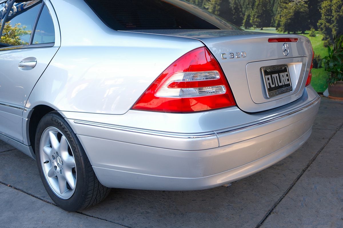 2002 Mercedes Benz C 320 photo 35