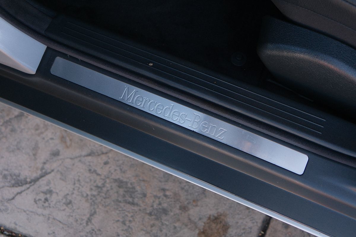 2002 Mercedes Benz C 320 photo 41