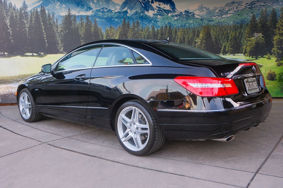 2012 Mercedes Benz E 350 Coupe photo 4