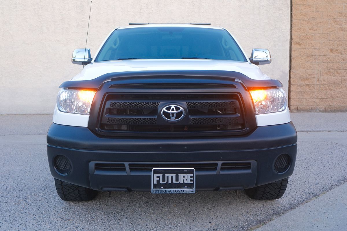 2012 Toyota Tundra SR5 photo 2