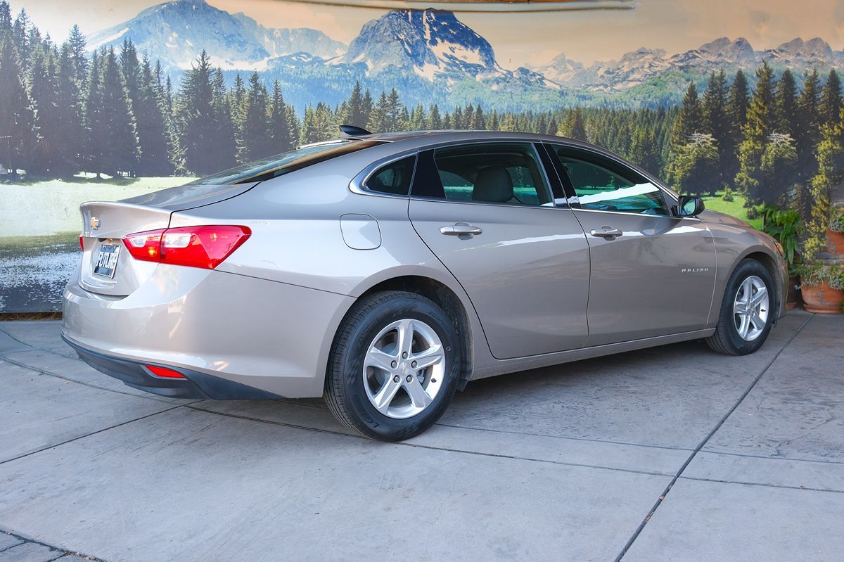 2022 Chevrolet Malibu 1LS - Photo 6